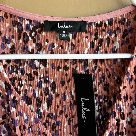 NWT Lulu’s Parkside Mauve Multi Print Half-Sleeve V-Neck Mini Dress Size Small - Picture 3 of 9